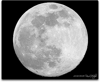 December perigree moon
