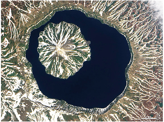 Tao-Rusyr caldera NASA EO-1