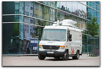 ND SatCom SNG vehicle