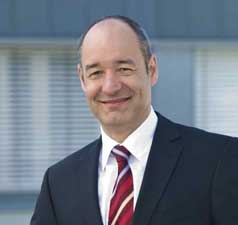 Norbert Hoelzle