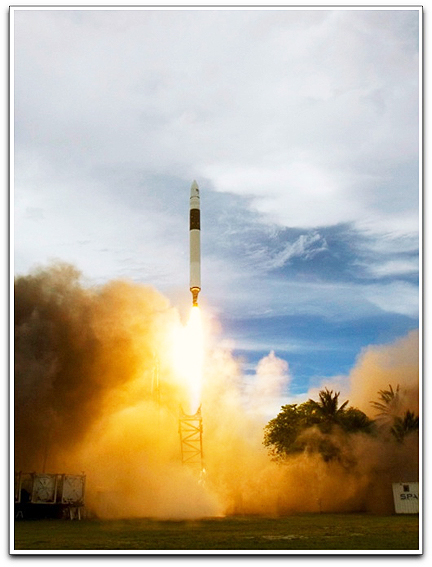 SpaceX liftoff