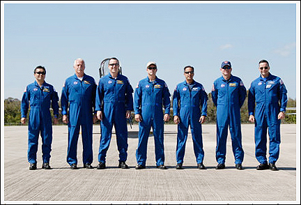 STS-119 crew photo