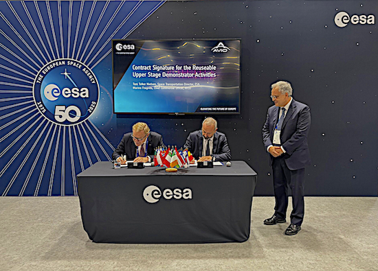 ESA and Avio sign contract for a reuseable upper stage demonstration mission