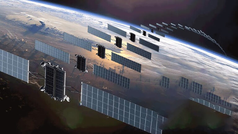 FCC Opens Review for SpaceX’s 15,000-Satellite VLEO Constellation