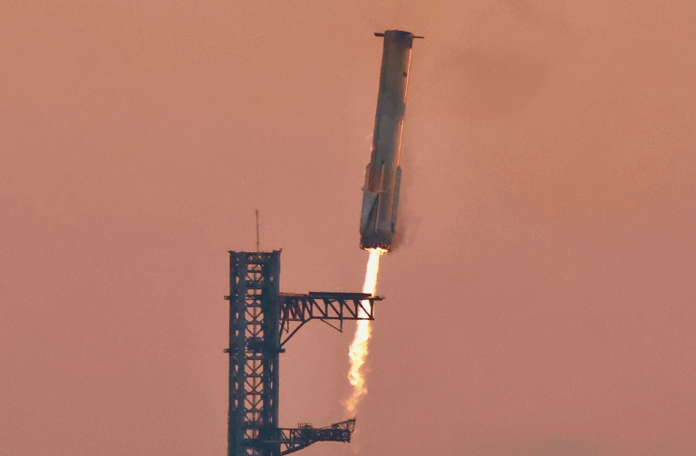 SpaceX Targets $800 Billion Valuation in Secondary Sale, Eyes 2026 IPO