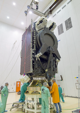Adaptor Placement Accomplished by Arianespace for the SES-15 Satellite