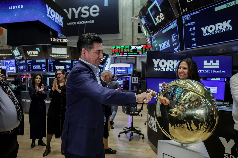 Investor Scrutiny Mounts for York Space Systems Following Pentagon Contract Turmoil